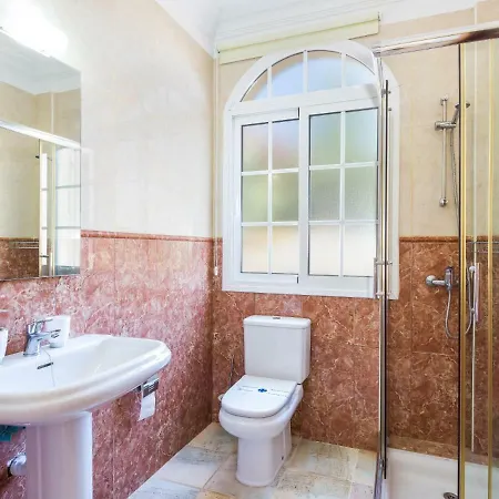 Villa Amazing Viktoria! Pool Big Garden Costa Adeje (Tenerife)